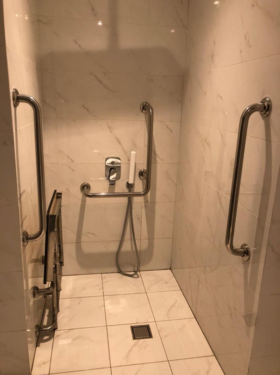 The Carlton Taichung Hotel Buitenkant foto
